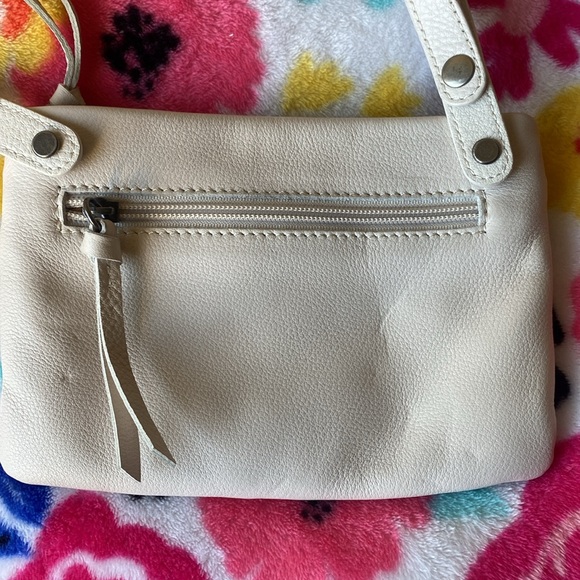 The Sak Novato studded leather belt/ crossbody bag
Brand new no tags - Picture 4 of 6